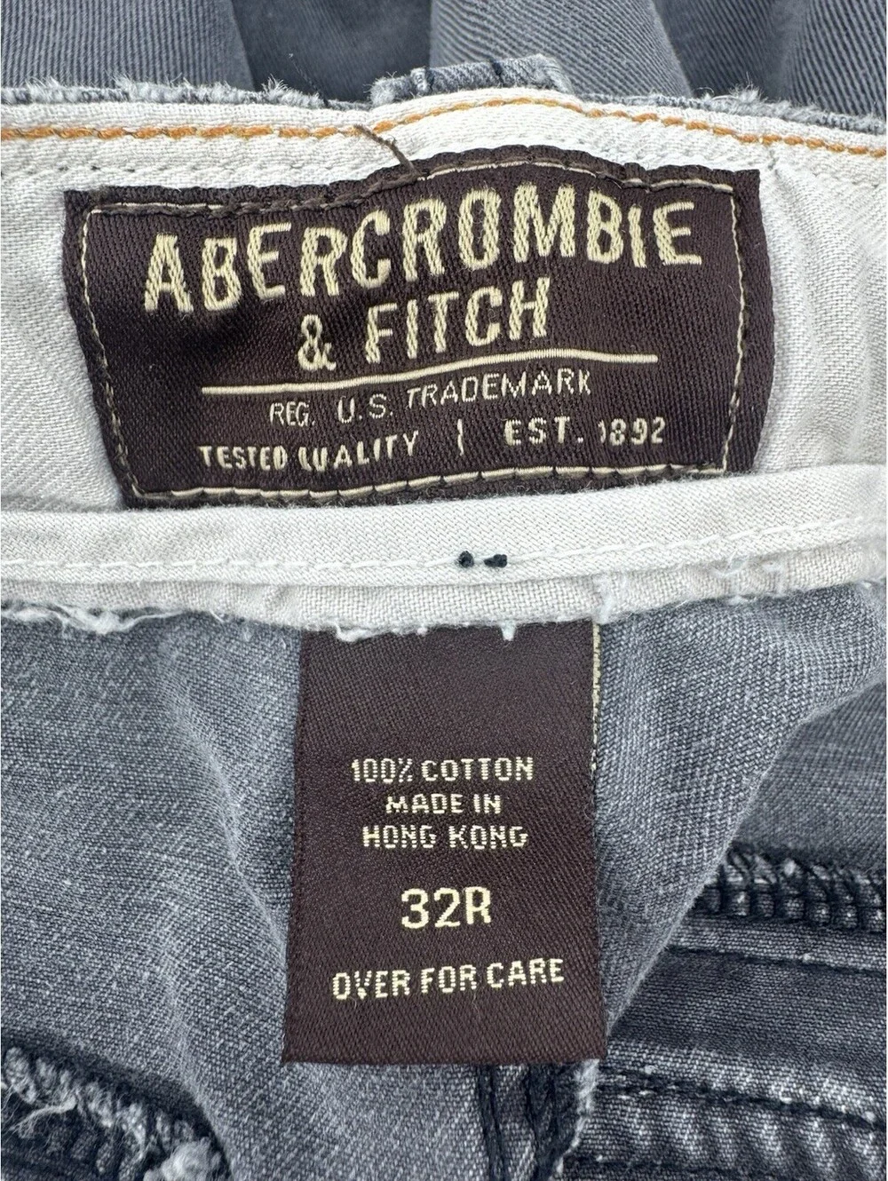 Vintage Y2K  Gray Abercrombie & Fitch Cargo Pants with Side Uility Pockets 32x30